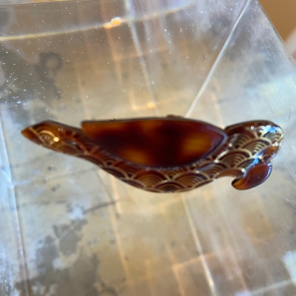 Elegant Tortoiseshell Hair Clip